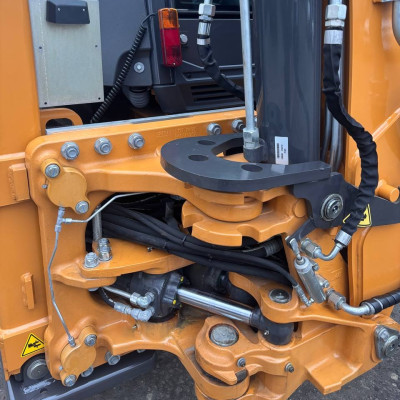 CASE 580SV
