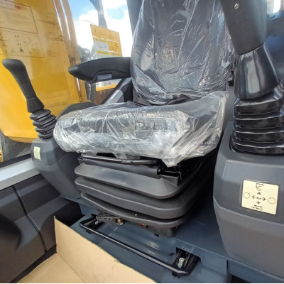 SINOMACH ZG 3210-9D — гусеничный экскаватор. Не только для копания.